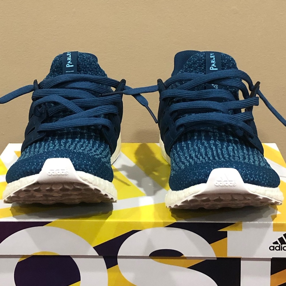 Adidas Ultra Boost 3.0 Parley Night Navy Sneakers